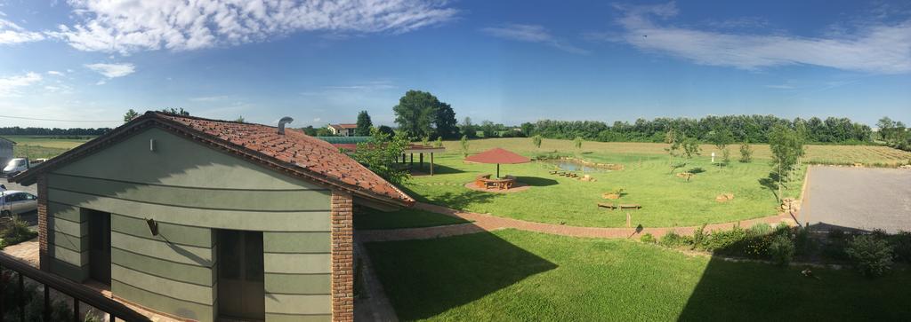 Agriturismo Bassanine Monticelli d'Ongina Екстер'єр фото