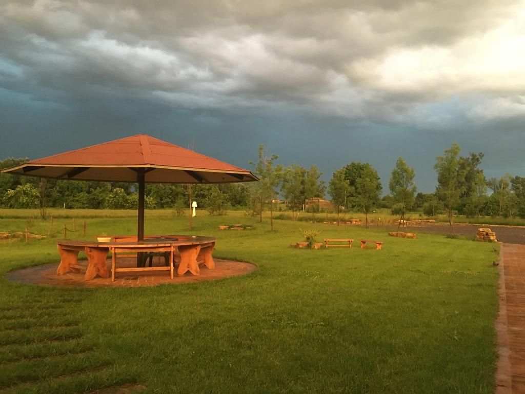 Agriturismo Bassanine Monticelli d'Ongina Екстер'єр фото